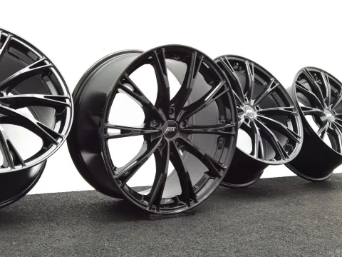 20 Zoll ABT Sportsline GR20 Glossy black Alufelgen