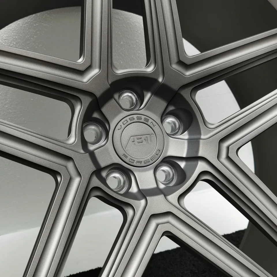 22 Zoll VOSSEN 5-Doppelspeichen Stealth grey, gebürstet Alufelgen – Bild 4