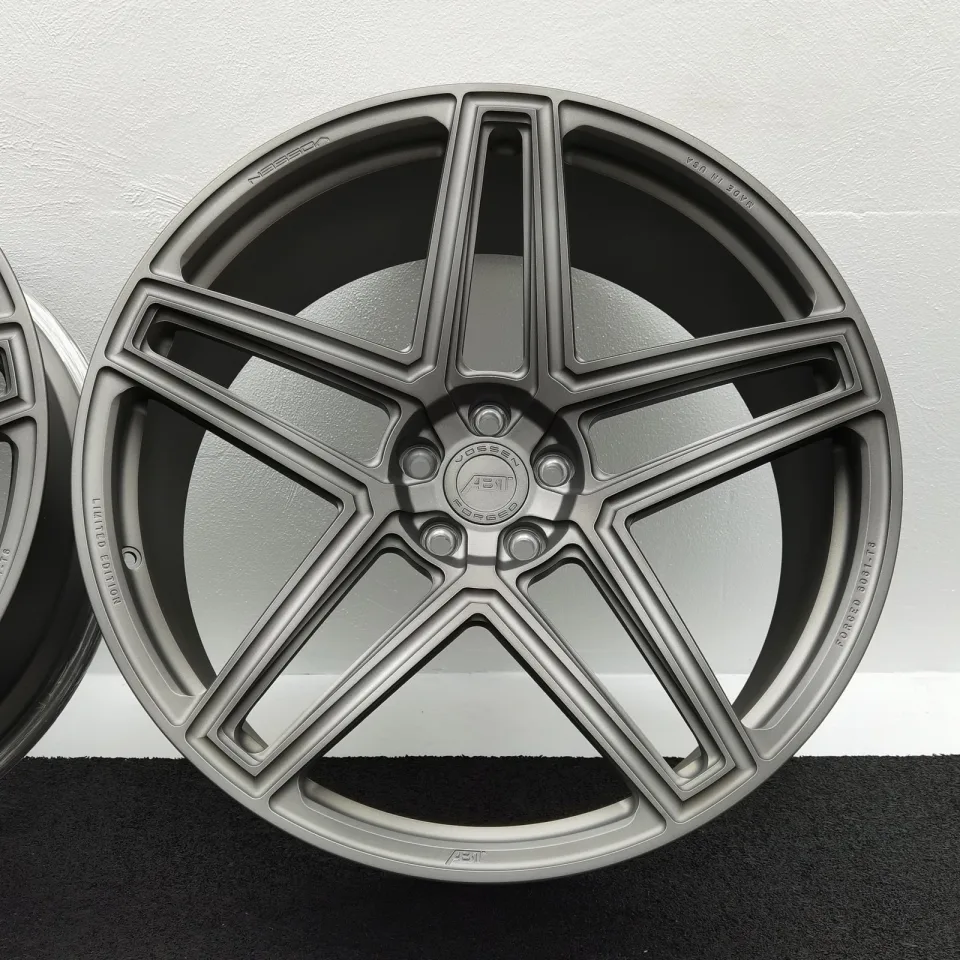 22 Zoll VOSSEN 5-Doppelspeichen Stealth grey, gebürstet Alufelgen – Bild 9