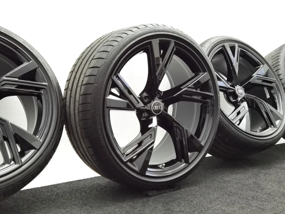 22 Zoll Audi 5-V-Speichen-Trapez Schwarz glänzend Sommerräder / Hankook Ventus S1 evo3 (soundabsorber) (AO) 285/30 R22 – Bild 1