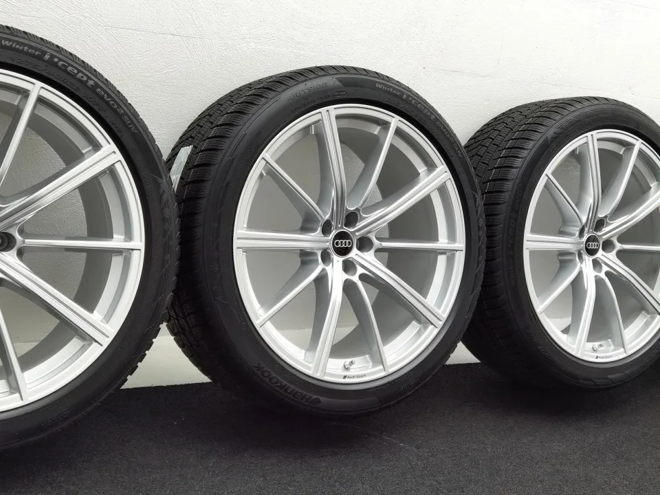 22 Zoll Audi 10-Speichen-Stern Silber Winterräder / Hankook Winter i*cept evo2 SUV (W320A) AO 275/40 R22 – Bild 1