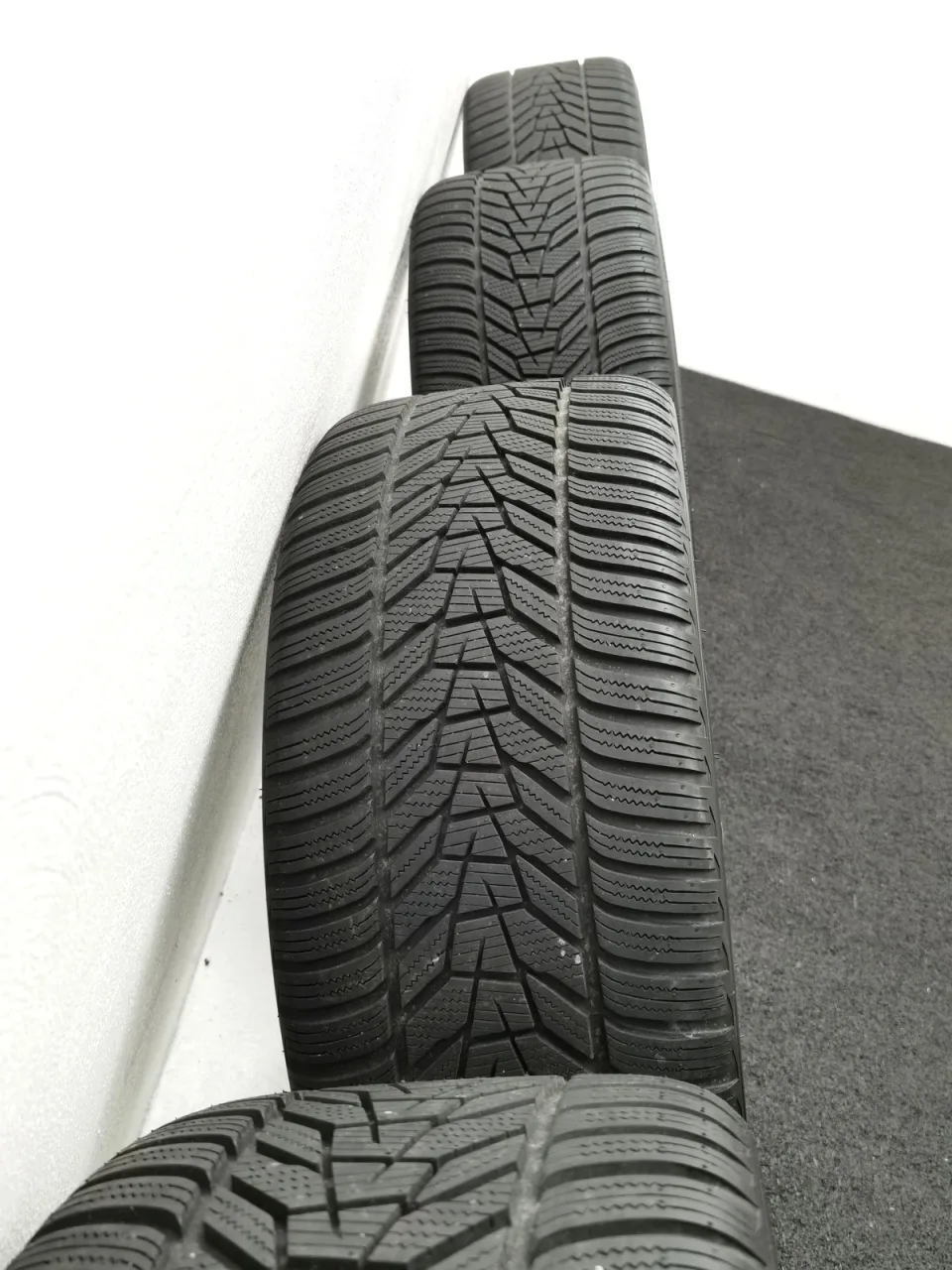 20 Zoll ABT Sportsline GR20 Glossy black Winterräder / Hankook Winter i*cept evo3 (W330) 245/30 R20 – Bild 2
