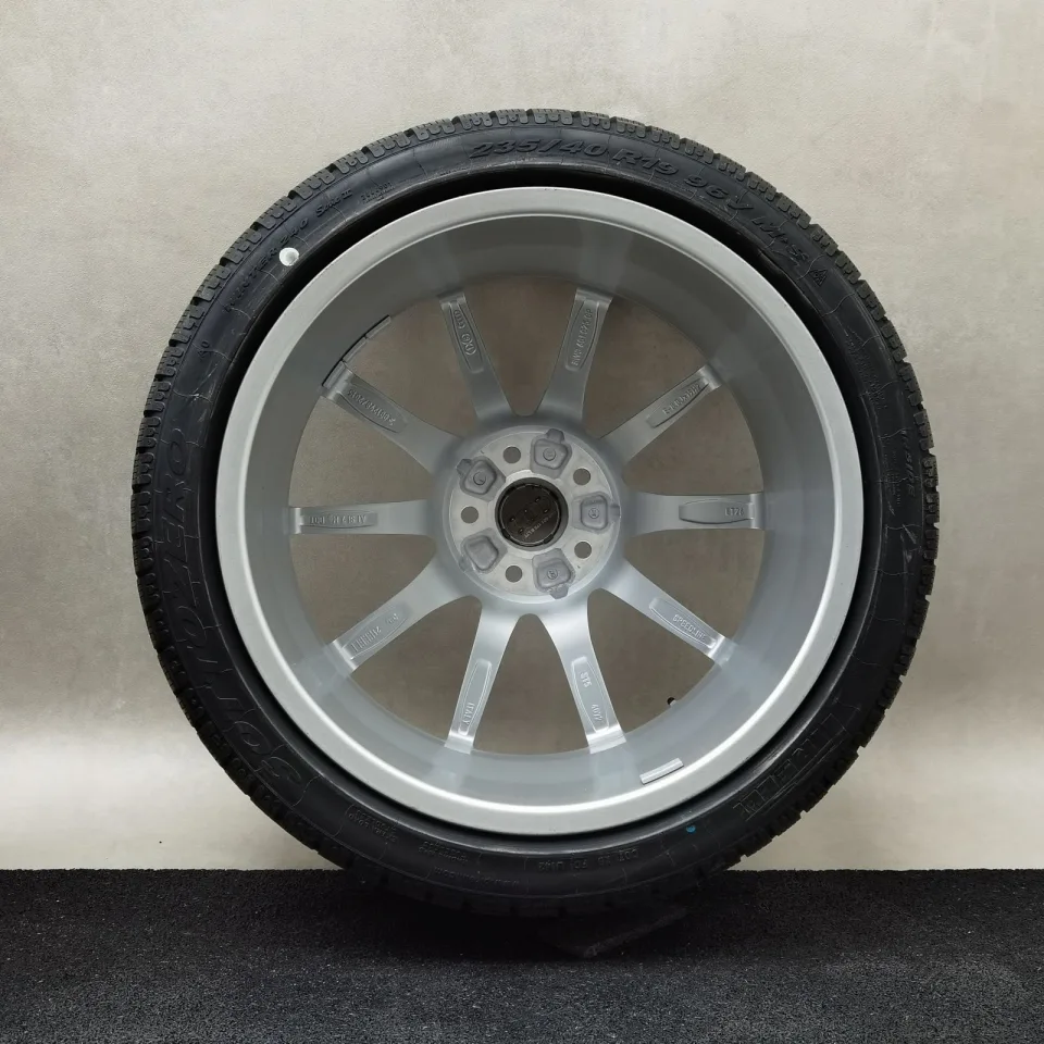 19 Zoll Audi 10-Speichen-Stern Silber Winterräder / Pirelli Winter 240 Sottozero Serie II AO 235/40 R19 – Bild 7