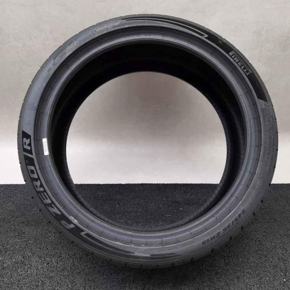Pirelli P-Zero R (R1) 265/30 R19 Sommerreifen – Bild 5