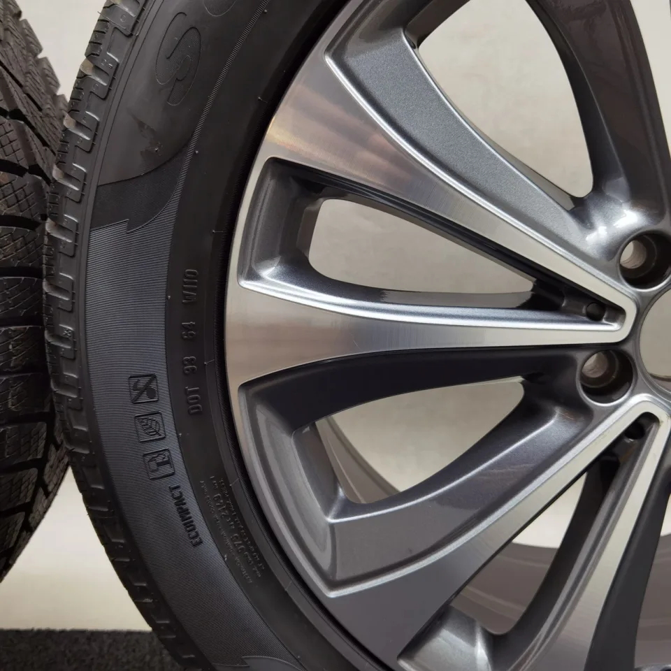 19 Zoll Mercedes-Benz 5-Doppelspeichen Grau glänzend, glanzgedreht Winterräder / Pirelli Scorpion Winter N0 255/50 R19 – Bild 6