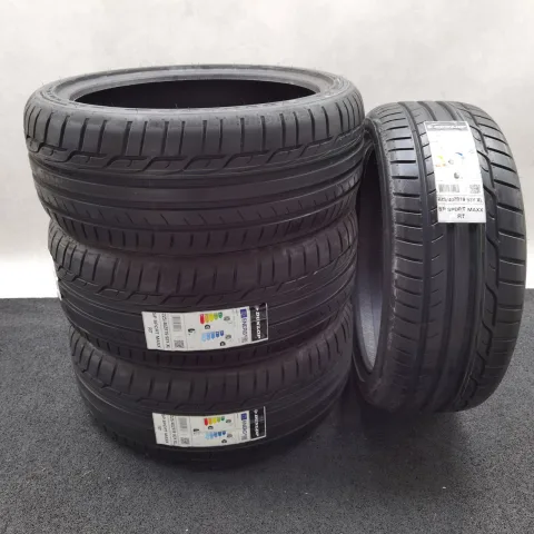 Dunlop Sport Maxx RT MO 225/40 R19 Sommerreifen