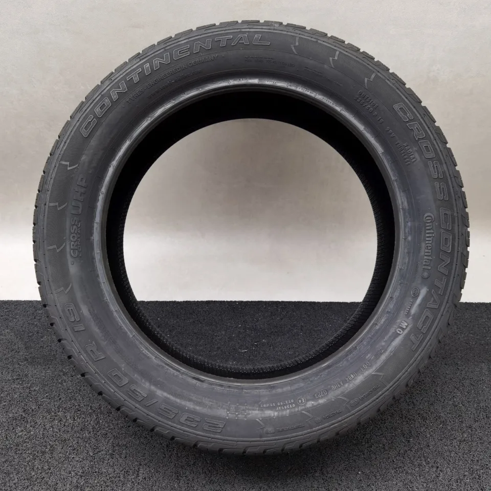 Continental CrossContact UHP MO 235/50 R19 Sommerreifen – Bild 3