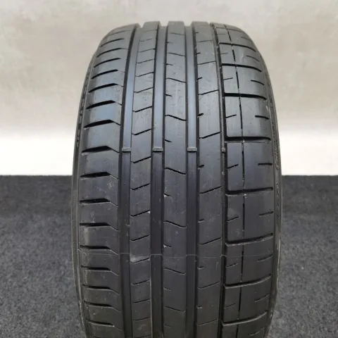 Pirelli P Zero (PZ4) Sport R02 235/35 R19 Sommerreifen