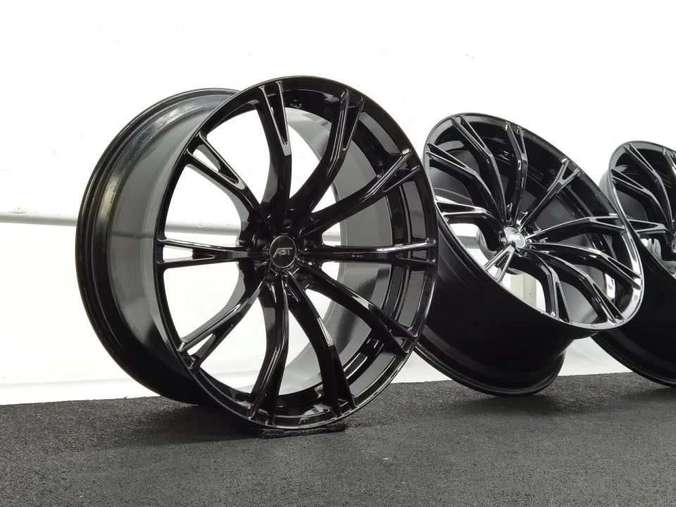 23 Zoll ABT Sportsline GR23 Glossy black Alufelgen – Bild 1