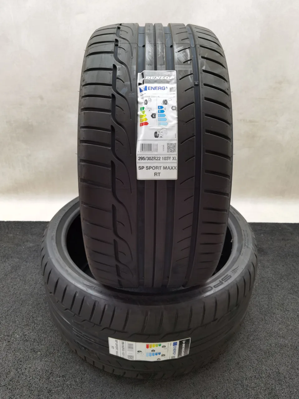 Dunlop Sport Maxx RT 295/30 R22 Sommerreifen – Bild 1