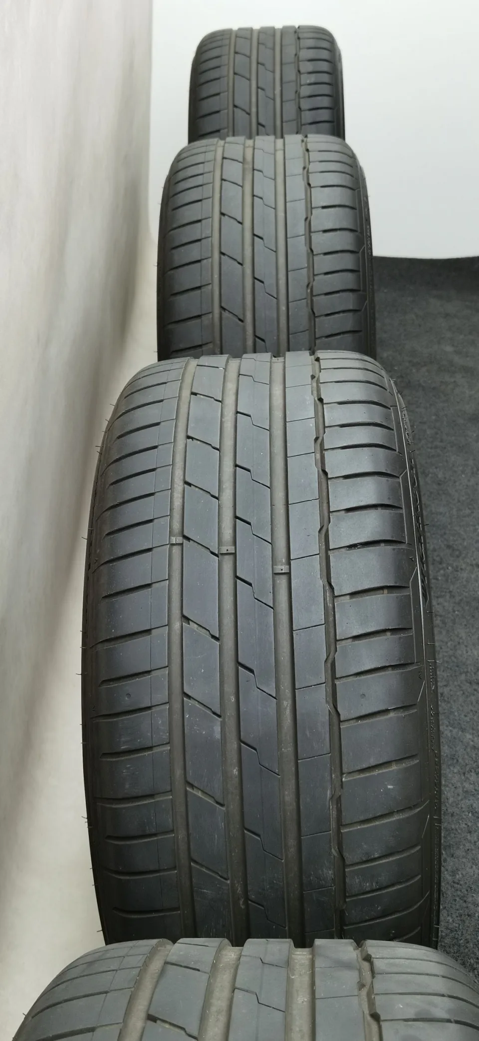 22 Zoll Audi 5-V-Speichen-Trapez Anthrazit glänzend, glanzgedreht Sommerräder / Hankook Ventus S1 evo3 (soundabsorber) (AO) 285/30 R22 – Bild 2