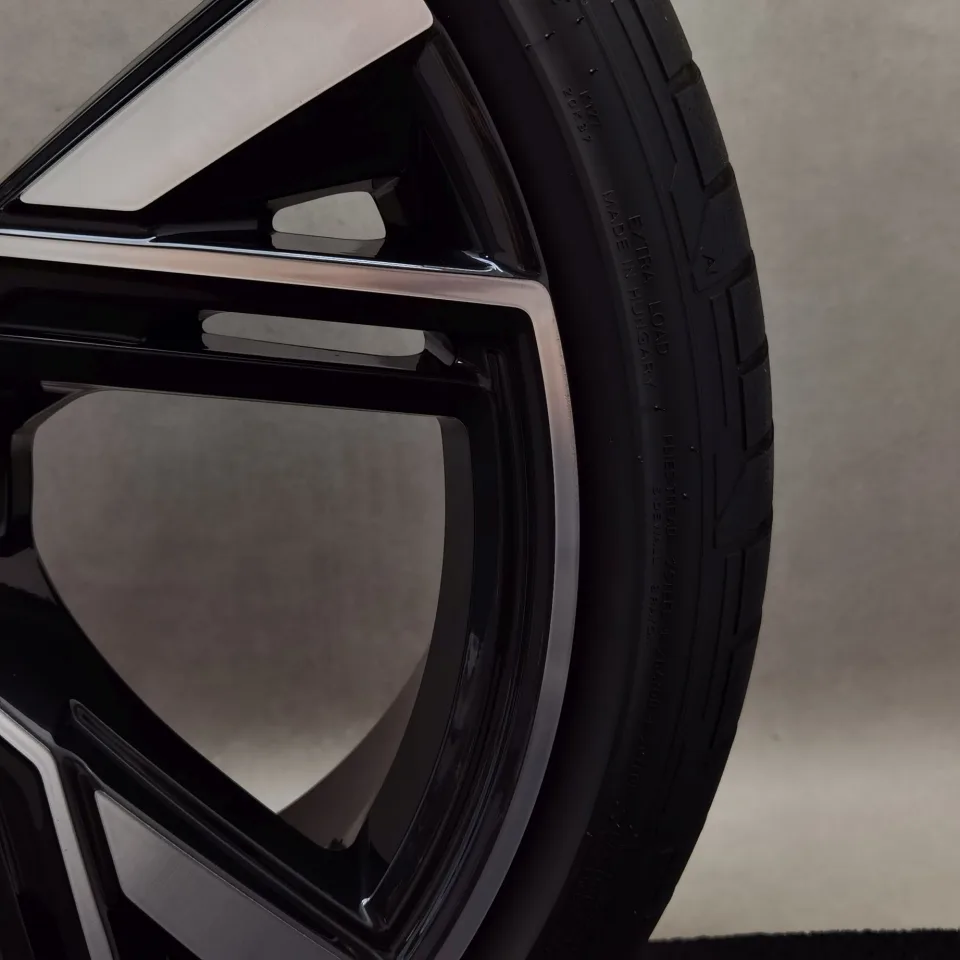 22 Zoll Audi 5-V-Speichen-Trapez Anthrazit glänzend, glanzgedreht Sommerräder / Hankook Ventus S1 evo3 (soundabsorber) (AO) 285/30 R22 – Bild 10