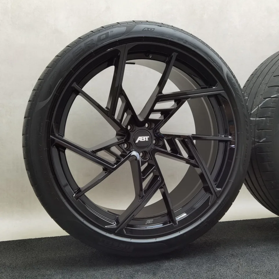 23 Zoll ABT Sportsline IR23 Glossy black Sommerräder / Pirelli P-Zero (PZ4) AO 295/35 R23 – Bild 4