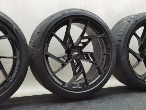 23 Zoll ABT Sportsline IR23 Glossy black Sommerräder / Pirelli P-Zero (PZ4) AO 295/35 R23