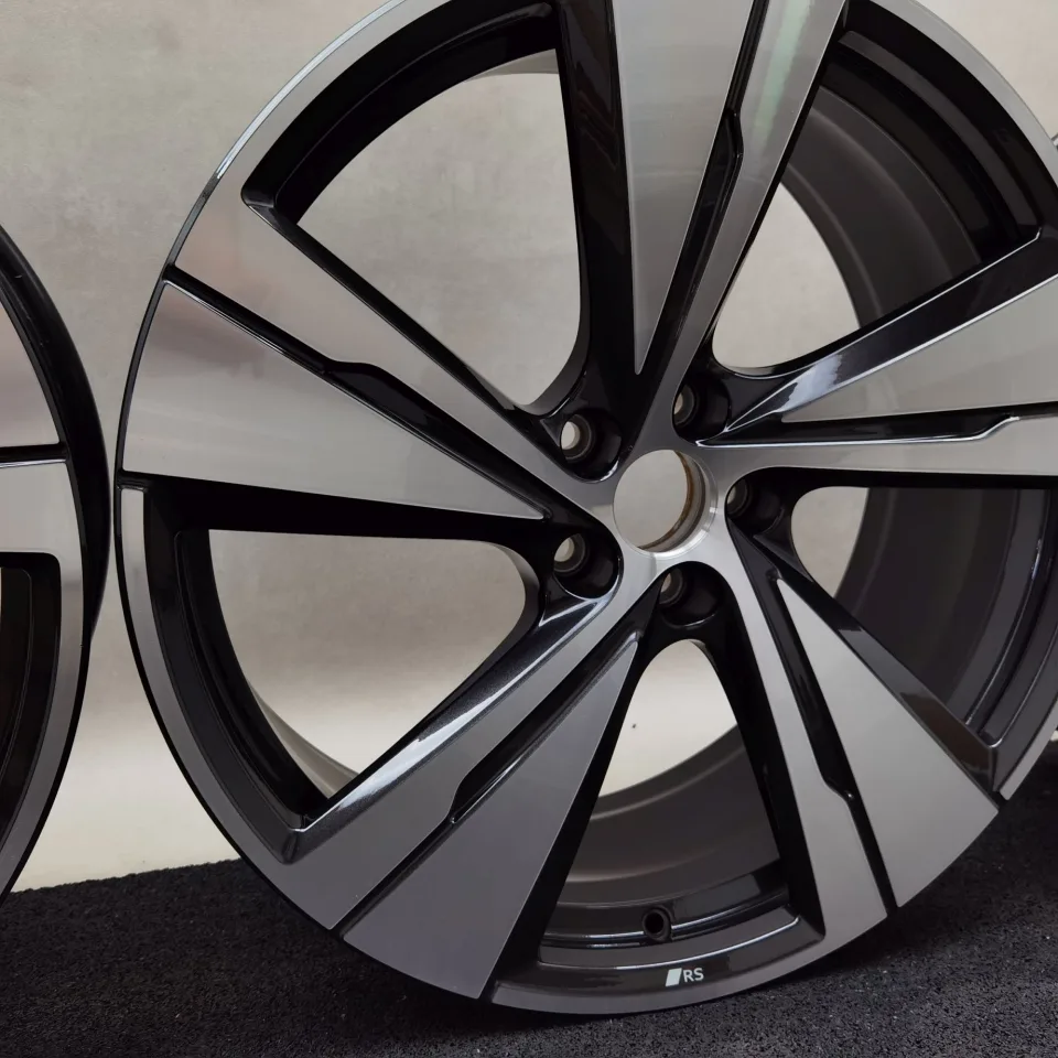 21 Zoll Audi 5-Arm-Split Schwarz metallic, glanzgedreht Alufelgen – Bild 9