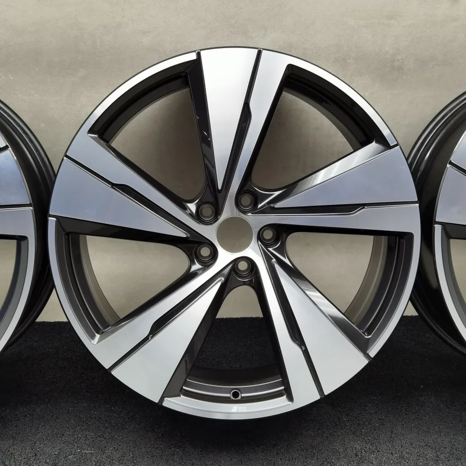 21 Zoll Audi 5-Arm-Split Schwarz metallic, glanzgedreht Alufelgen – Bild 5