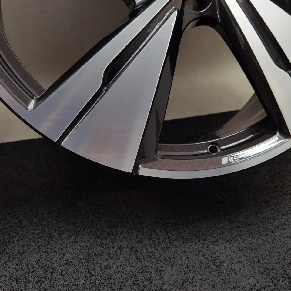 21 Zoll Audi 5-Arm-Split Schwarz metallic, glanzgedreht Alufelgen – Bild 10