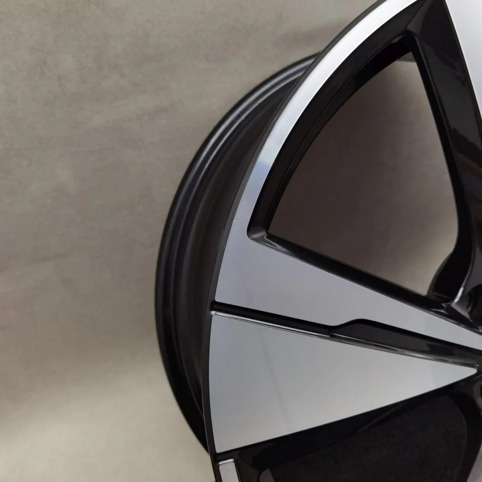 21 Zoll Audi 5-Arm-Split Schwarz metallic, glanzgedreht Alufelgen – Bild 3