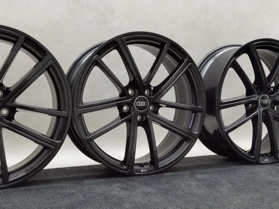 20 Zoll Audi 5-Doppelspeichen (Audi Sport) Schwarz metallic Alufelgen – Bild 1