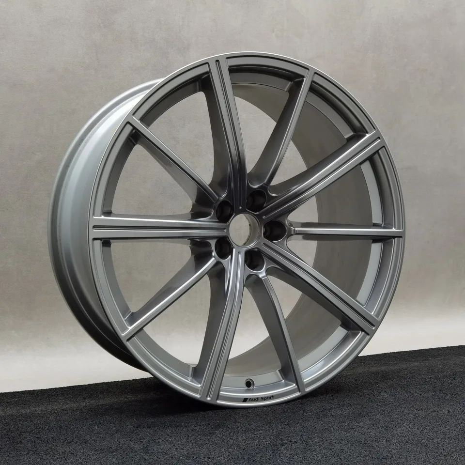 22 Zoll Audi 10-Speichen-Stern Silber Alufelge – Bild 1
