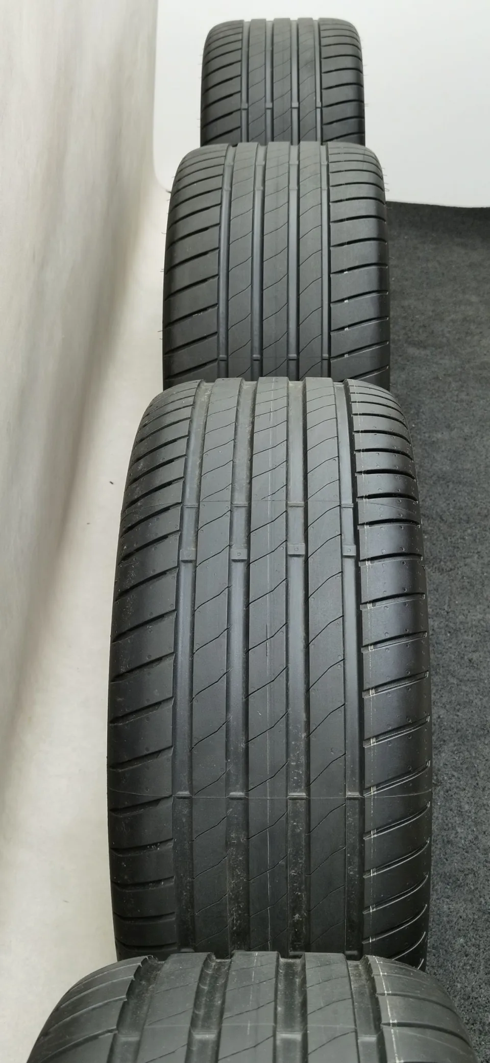 19 Zoll Audi 10-Kreuzspeichen Grau seidenmatt Sommerräder / Bridgestone Potenza Sport R2 Enliten 265/30 R19 – Bild 2