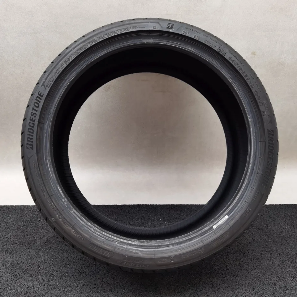 Bridgestone Potenza Sport R2 Enliten 265/30 R19 Sommerreifen – Bild 4