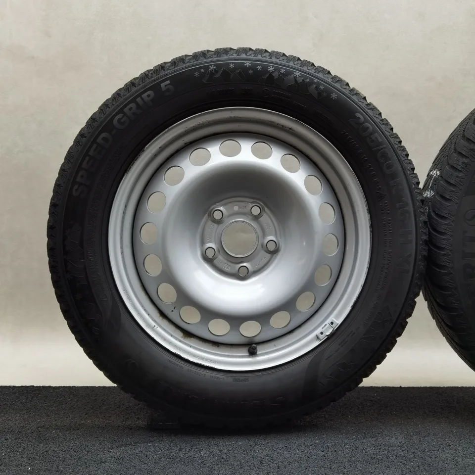 16 Zoll Volkswagen Winterräder / Semperit Speed-Grip 5 205/60 R16 – Bild 3