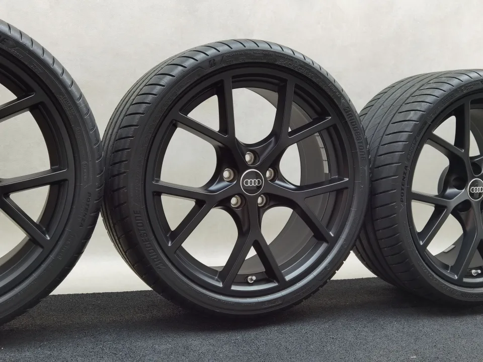 19 Zoll Audi 5-Y-Speichen Schwarz matt Sommerräder / Bridgestone Potenza Sport R2 Enliten 265/30 R19 – Bild 1