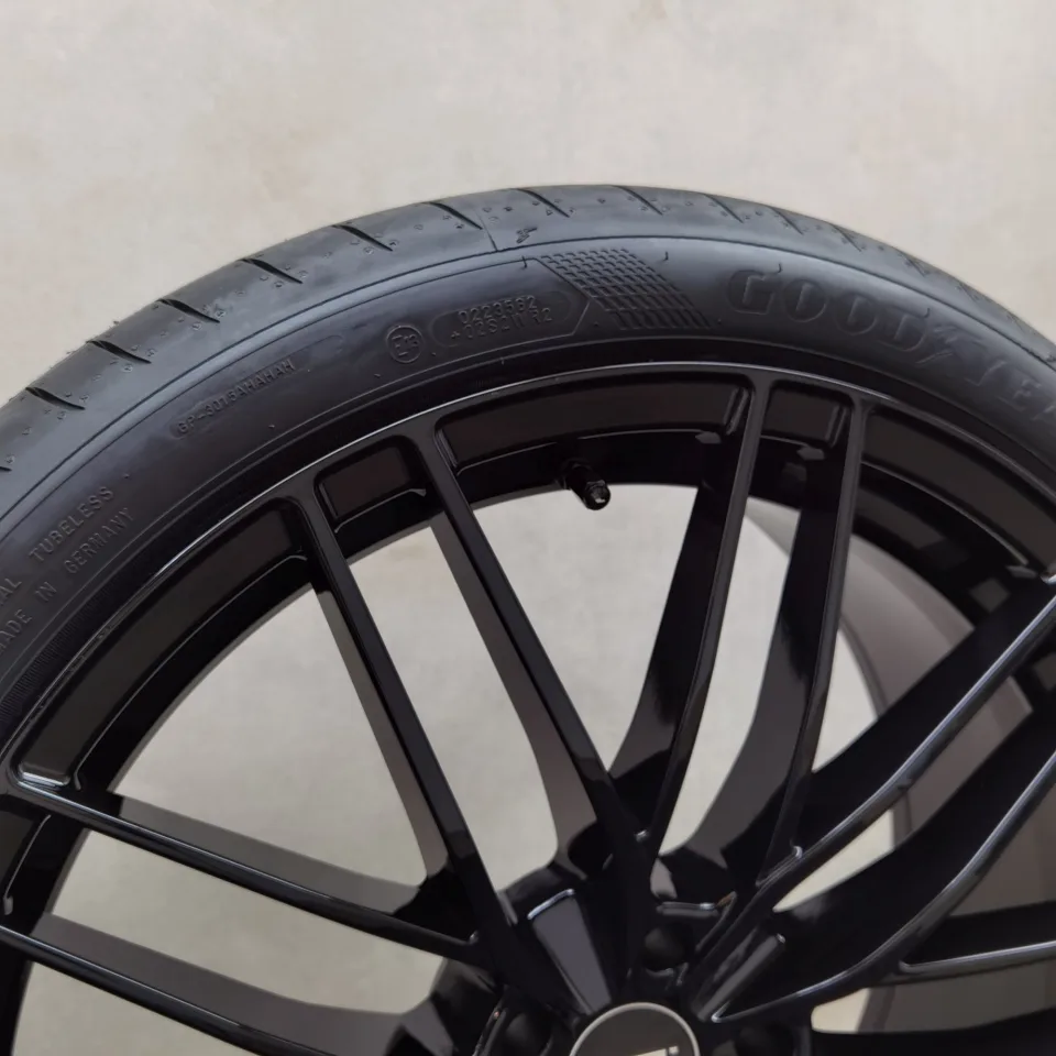 21 Zoll ABT Sportsline HR21 Glossy black Sommerräder / Goodyear Eagle F1 Asymmetric 5 AO SoundComfort 255/35 R21 – Bild 6