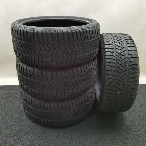 Pirelli Winter Sottozero 3 R01 275/35 R21 Winterreifen