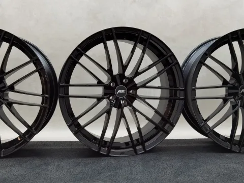 22 Zoll ABT Sportsline HR22 Glossy black Alufelgen