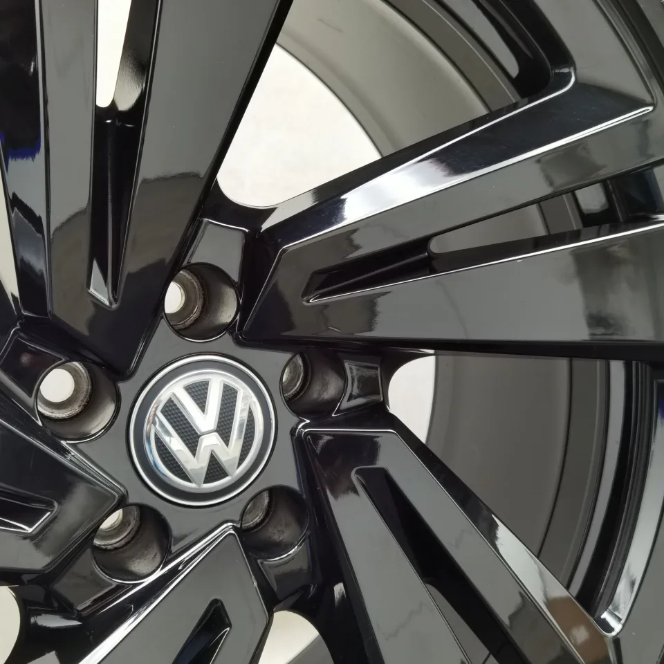 20 Zoll Volkswagen Nevada Schwarz glänzend Winterräder / Goodyear Ultra Grip 8 Performance AO 285/45 R20 – Bild 5