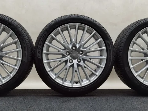 18 Zoll Audi 20-Speichen-V Silber Winterräder / Dunlop SP Winter Sport 3D AO 245/40 R18