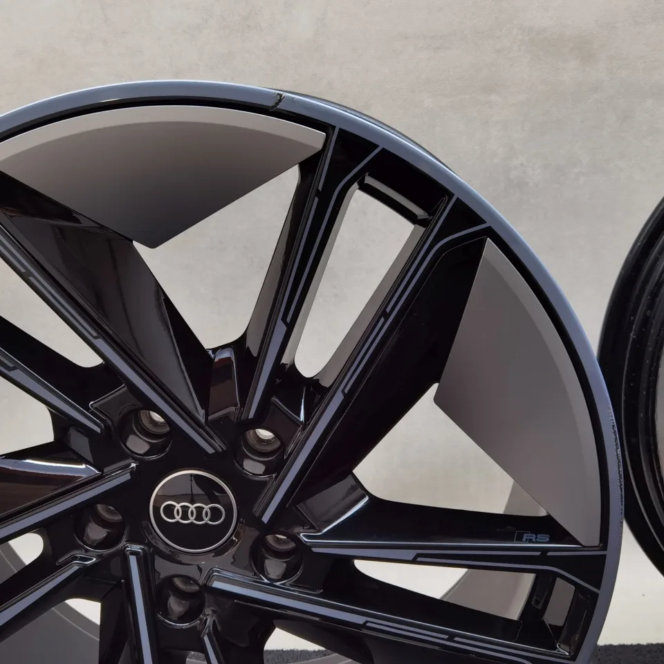 21 Zoll Audi 5-Doppelspeichen-Konkavmodul Schwarz glänzend mit Grafikdruck Alufelgen – Bild 6