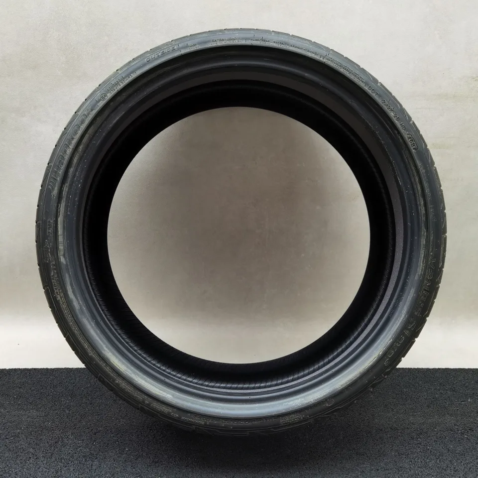Hankook Ventus S1 evo3 (soundabsorber) (AO) 285/30 R22 Sommerreifen – Bild 2