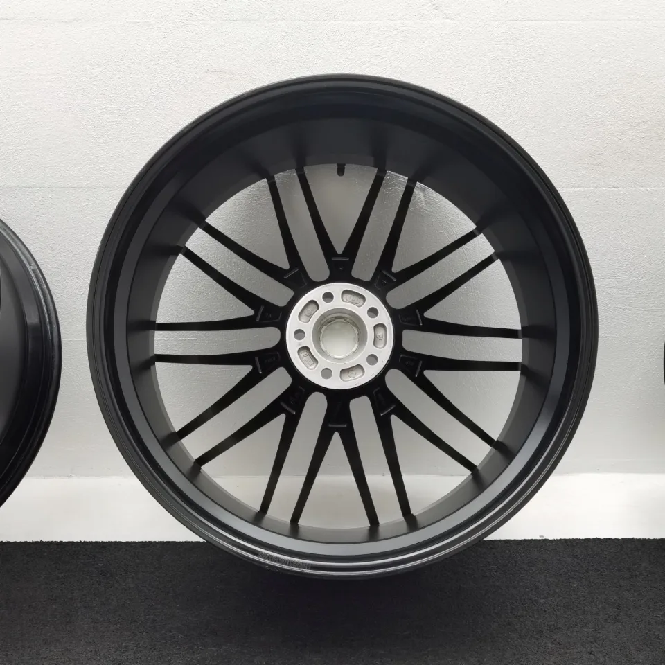 23 Zoll ABT Sportsline HR23 Glossy black Alufelge – Bild 2