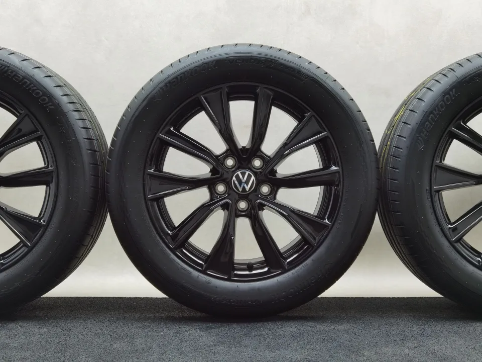 18 Zoll Volkswagen Toshima Schwarz glänzend, glanzgedreht Sommerräder / Hankook Ventus evo SUV (K137A) 235/50 R18 – Bild 1