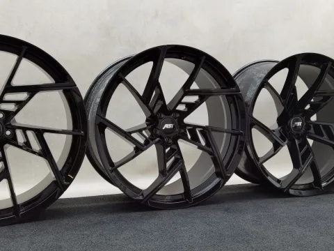 23 Zoll ABT Sportsline IR23 Glossy black Alufelgen
