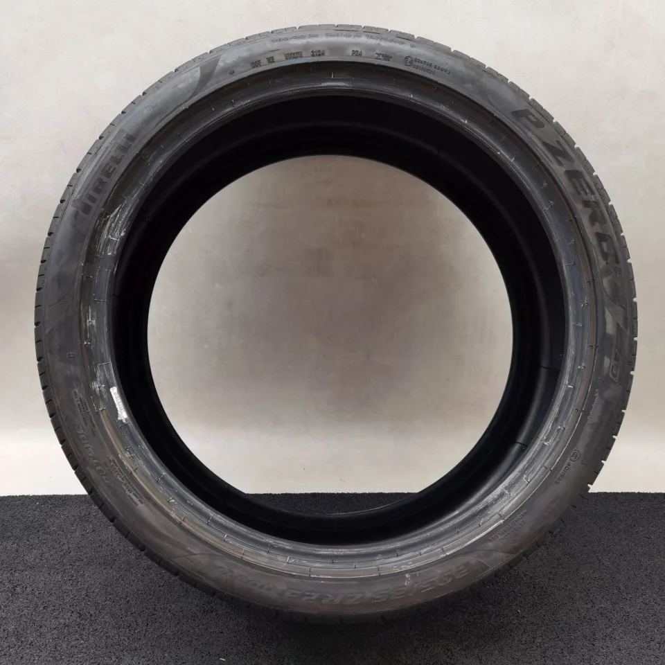 Pirelli P-Zero (PZ4) AO 295/35 R23 Sommerreifen – Bild 2