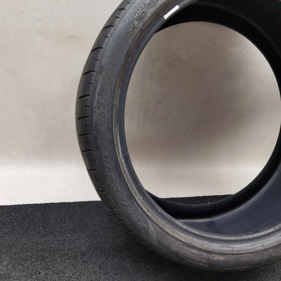 Pirelli P-Zero (PZ4) AO 295/35 R23 Sommerreifen – Bild 5