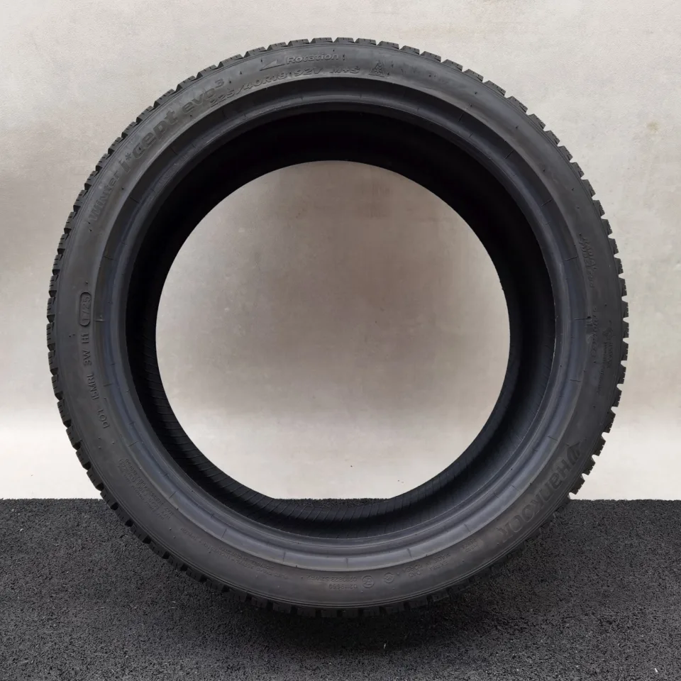 Hankook Winter i*cept evo3 (W330) 225/40 R18 Winterreifen – Bild 6