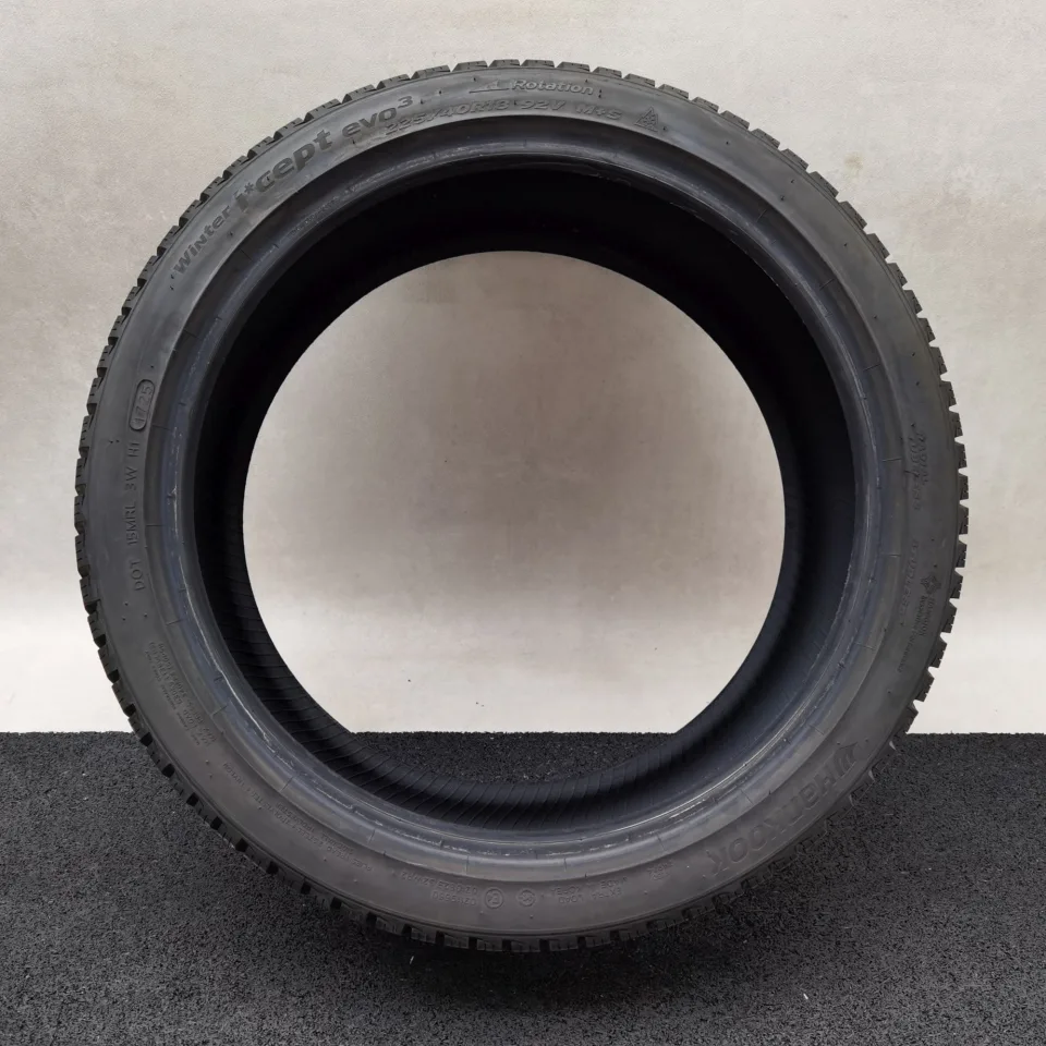 Hankook Winter i*cept evo3 (W330) 225/40 R18 Winterreifen – Bild 4