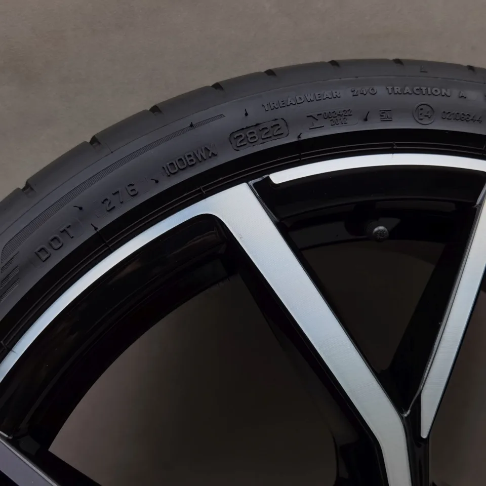 19 Zoll Volkswagen Estoril Schwarz glänzend, glanzgedreht Sommerräder / Bridgestone Potenza S005 (AO) 235/35 R19 – Bild 7