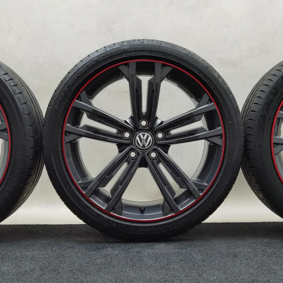 18 Zoll Volkswagen Sevilla Dark graphite, mit rotem Streifen Sommerräder / Continental PremiumContact 6 225/40 R18 – Bild 4