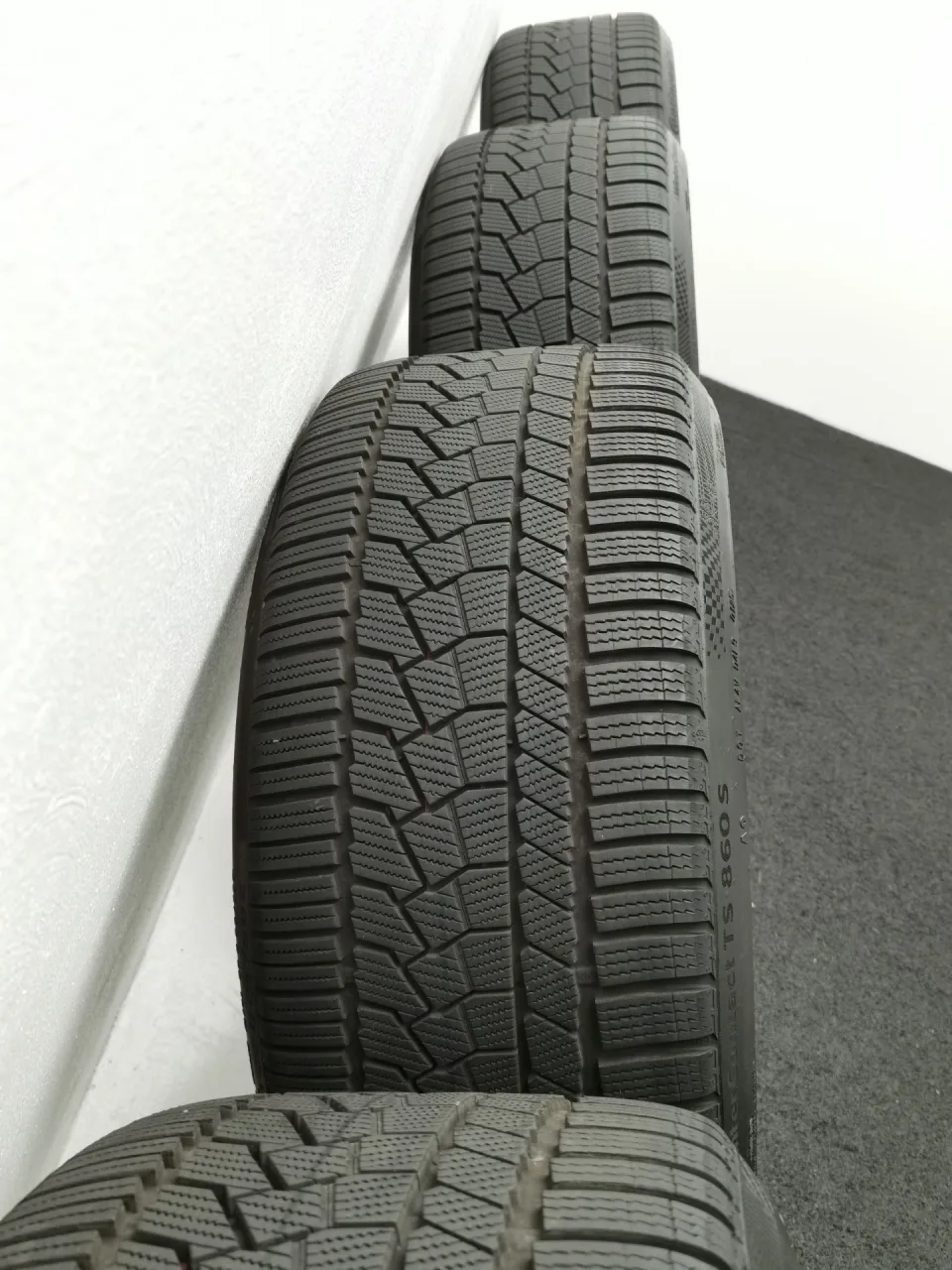 22 Zoll Audi 5-V-Speichen-Trapez Schwarz glänzend Winterräder / Continental WinterContact TS 860 S (AO) 285/30 R22 – Bild 2