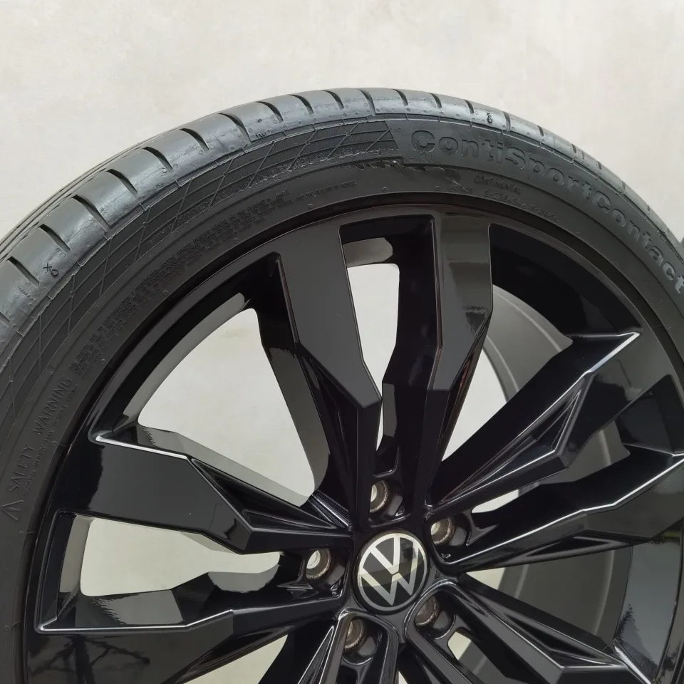 20 Zoll Volkswagen Suzuka Schwarz glänzend Sommerräder / Continental ContiSportContact 5 (ContiSeal) 255/40 R20 – Bild 6
