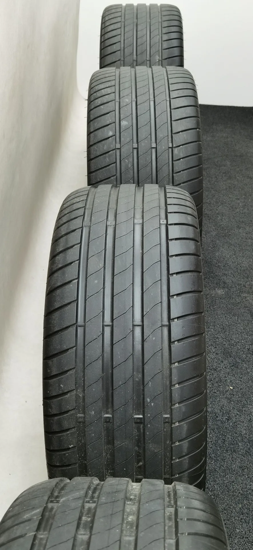 19 Zoll Audi 5-Y-Speichen Schwarz matt Sommerräder / Bridgestone Potenza Sport R2 Enliten 265/30 R19 – Bild 2