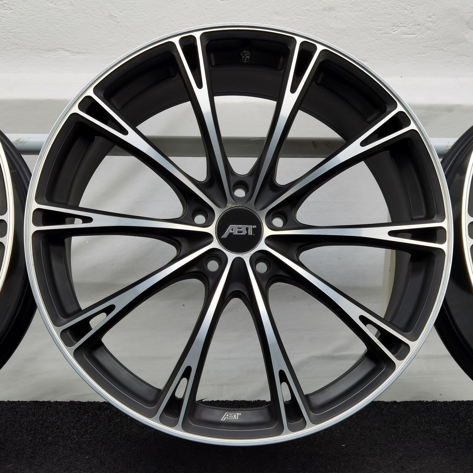 20 Zoll ABT Sportsline GR20 Matt black, glanzgedreht Alufelgen – Bild 6