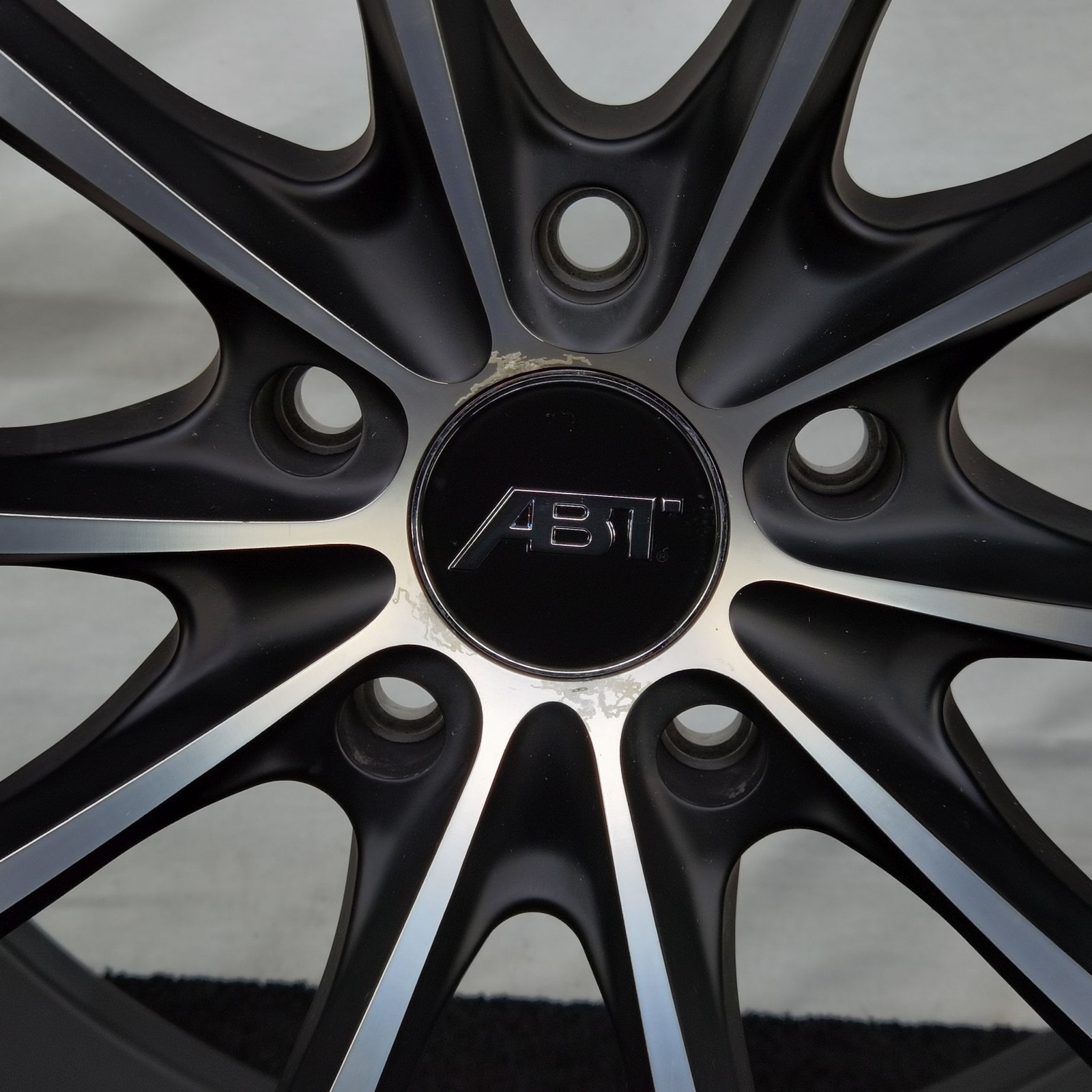20 Zoll ABT Sportsline GR20 Matt black, glanzgedreht Alufelgen – Bild 7