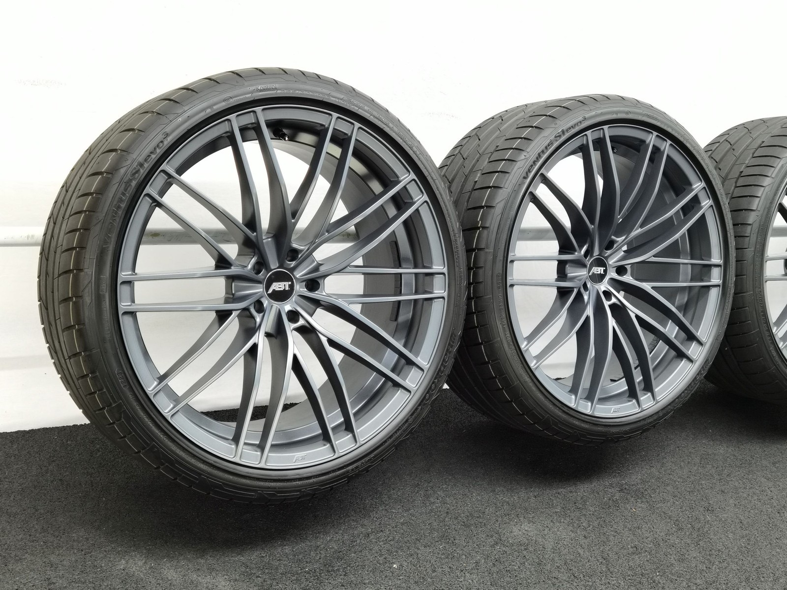 22 Zoll ABT Sportsline HR22 Dark smoke Sommerräder / Hankook Ventus S1 evo3 (soundabsorber) (AO) 285/30 R22 – Bild 3